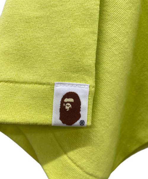A BATHING APE（アベイシングエイプ）A BATHING APE (アベイシングエイプ) A BATHING APE半袖カットソー グリーン×ホワイト サイズ:XLの古着・服飾アイテム