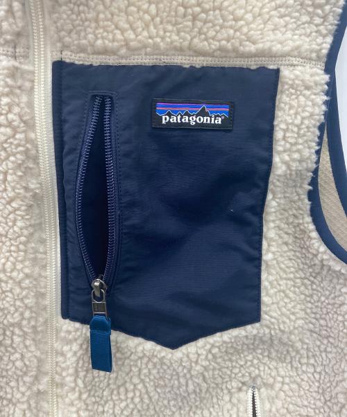 Patagonia（パタゴニア）Patagonia (パタゴニア) Patagoniaフリースベスト アイボリー サイズ:xs 未使用品の古着・服飾アイテム
