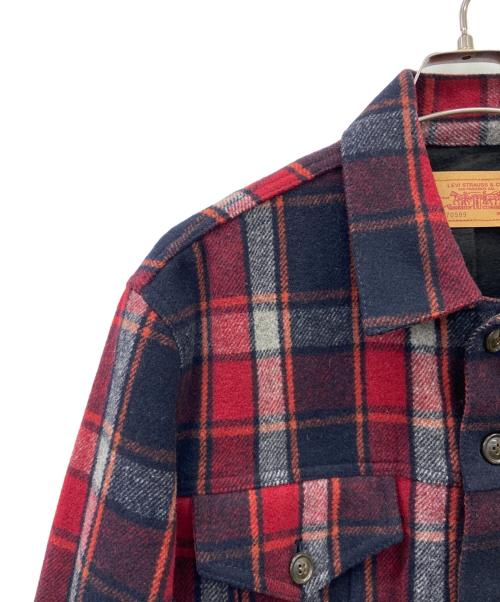LEVI'S（リーバイス）LEVI'S (リーバイス) LEVI'S　ウールトラッカージャケット レッド×ブラック サイズ:Lの古着・服飾アイテム