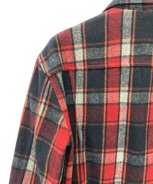 LEVI'S（リーバイス）LEVI'S (リーバイス) LEVI'S　ウールトラッカージャケット レッド×ブラック サイズ:Lの古着・服飾アイテム