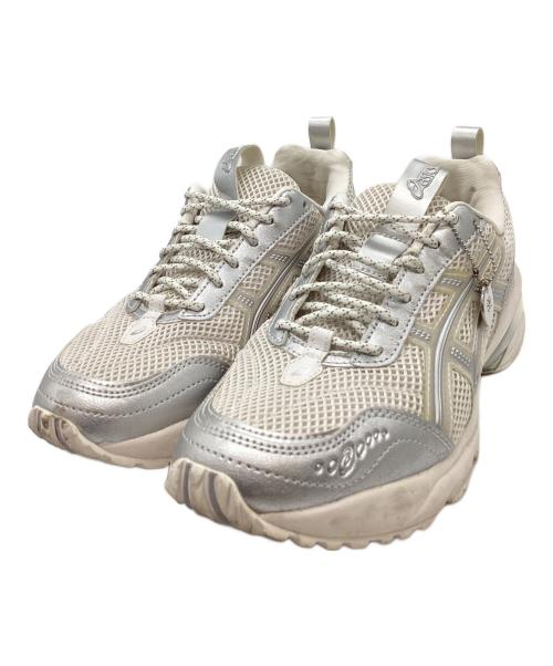asics（アシックス）asics (アシックス) asics　ローカットスニーカー ホワイト×グレー サイズ:24㎝の古着・服飾アイテム