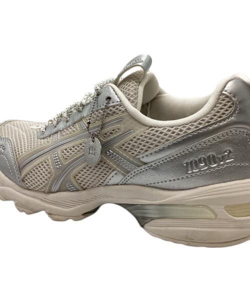 asics（アシックス）asics (アシックス) asics　ローカットスニーカー ホワイト×グレー サイズ:24㎝の古着・服飾アイテム