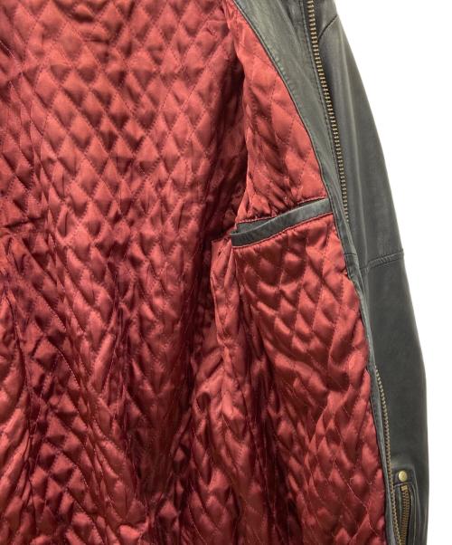 AVIREX（アヴィレックス）AVIREX (アヴィレックス) AVIREXパデットライダースジャケット ブラック サイズ:Lの古着・服飾アイテム