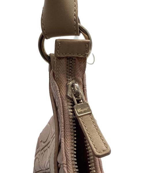 Salvatore Ferragamo（サルヴァトーレ フェラガモ）Salvatore Ferragamo (サルヴァトーレ フェラガモ) Salvatore Ferragamo　ガンチーニ　セミショルダーバッグ ピンクベージュの古着・服飾アイテム