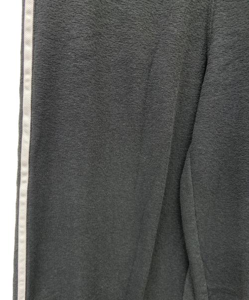 adidas（アディダス）adidas (アディダス) adidasトラックパンツ ブラック サイズ:M 未使用品の古着・服飾アイテム