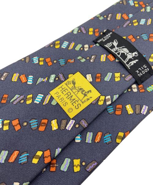 HERMES（エルメス）HERMES (エルメス) ネクタイ ネイビー×マルチカラー サイズ:Freeの古着・服飾アイテム