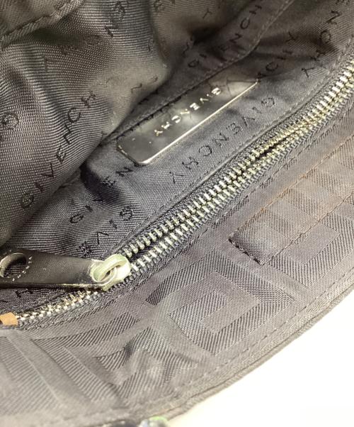 GIVENCHY（ジバンシィ）GIVENCHY (ジバンシィ) GIVENCHY　ショルダーバッグ ブラックの古着・服飾アイテム