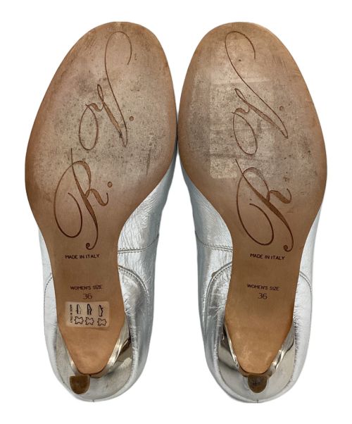 Roger Vivier（ロジェ ヴィヴィエ）Roger Vivier (ロジェ ヴィヴィエ) ヒールパンプス シルバーカラー サイズ:36の古着・服飾アイテム