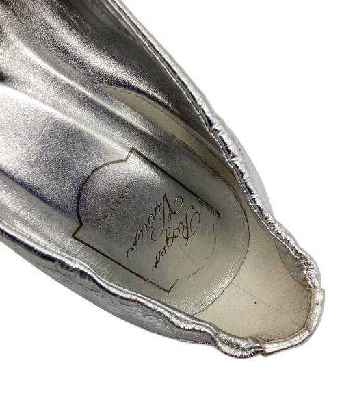 Roger Vivier（ロジェ ヴィヴィエ）Roger Vivier (ロジェ ヴィヴィエ) ヒールパンプス シルバーカラー サイズ:36の古着・服飾アイテム
