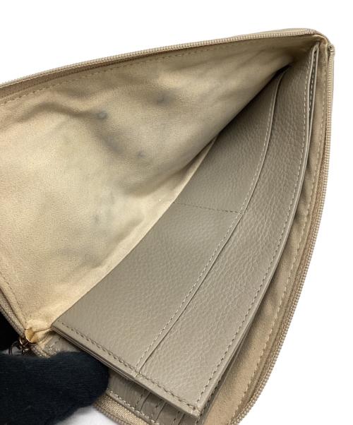 ATAO（アタオ）ATAO (アタオ) 長財布 アイボリー×ゴールドカラーの古着・服飾アイテム