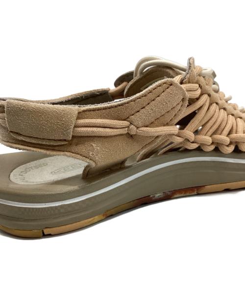KEEN（キーン）KEEN (キーン) ユニークサンダル ベージュ サイズ:24.5の古着・服飾アイテム