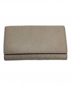 LOEWEロエベ）の古着「アナグラムエンボス サテンカーフスキン キーケース」｜ライトオーツ