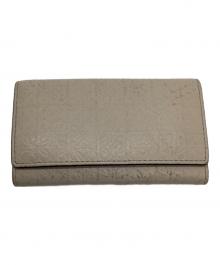 LOEWE（ロエベ）の古着「アナグラムエンボス サテンカーフスキン キーケース」｜ライトオーツ