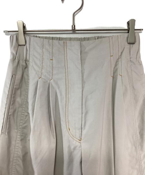 A + TOKYO（エープラス トウキョウ）A + TOKYO (エープラス トウキョウ) ワイドパンツ ベージュ サイズ:1の古着・服飾アイテム