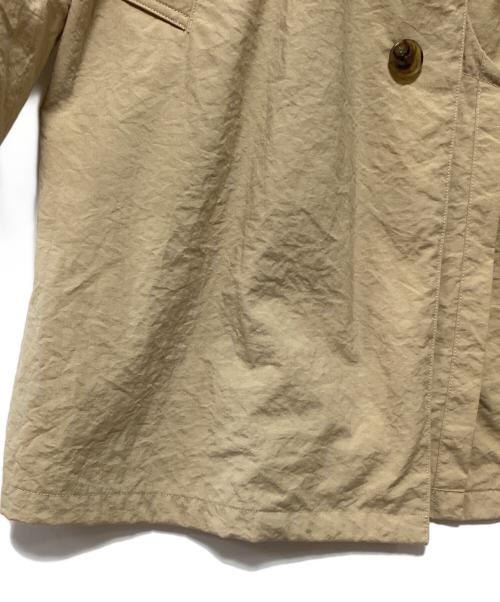 green label relaxing（グリーンレーベルリラクシング）green label relaxing (グリーンレーベルリラクシング) ナイロンオックス ステンカラーコート ベージュ サイズ:Mの古着・服飾アイテム