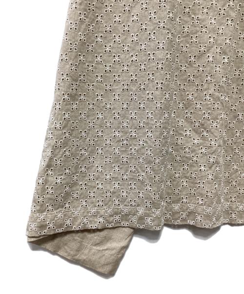 TSUHARU by samansa Mos2（ツハル バイ サマンサモスモス）TSUHARU by samansa Mos2 (ツハル バイ サマンサモスモス) bul bul (バルバル) エプロンワンピース ベージュ サイズ:Fの古着・服飾アイテム