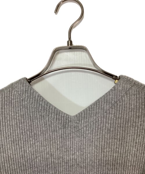 Liesse（リエス）Liesse (リエス) ニット グレー サイズ:SIZE 9 未使用品の古着・服飾アイテム