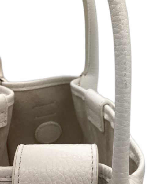 VASIC（ヴァジック）VASIC (ヴァジック) PORT MINI MINI ホワイトの古着・服飾アイテム