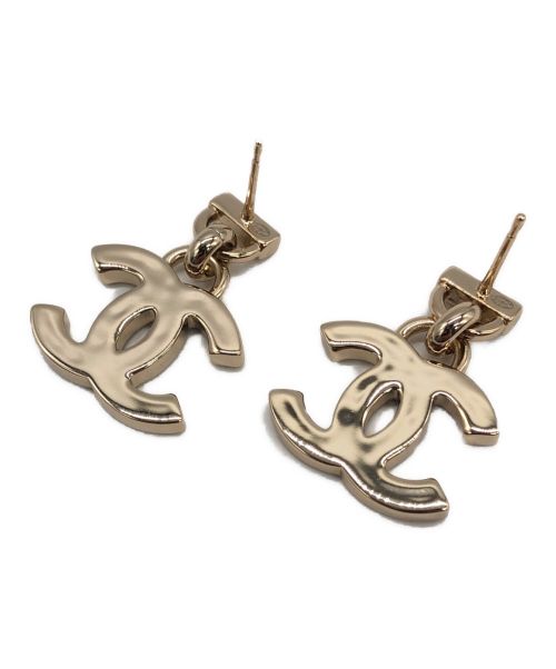 CHANEL（シャネル）CHANEL (シャネル) ココマークピアス ブラックの古着・服飾アイテム