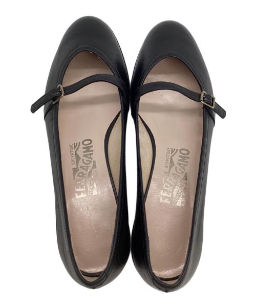 Salvatore Ferragamo（サルヴァトーレ フェラガモ）Salvatore Ferragamo (サルヴァトーレ フェラガモ) ローヒールパンプス ブラック サイズ:5 1/2の古着・服飾アイテム