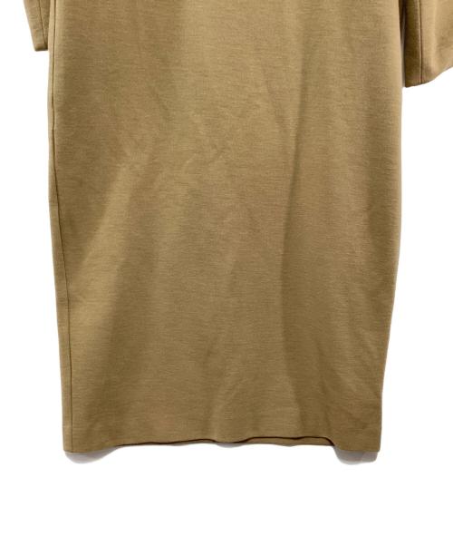 rosy monster（ロージーモンスター）rosy monster (ロージーモンスター) ワンピース ベージュ×ホワイト サイズ:Fの古着・服飾アイテム