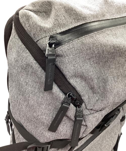 UNDER ARMOUR（アンダーアーマー）UNDER ARMOUR (アンダーアーマー) バックパック グレーの古着・服飾アイテム