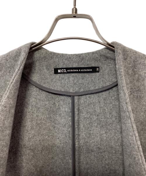 nicholson and nicholson（ニコルソンアンドニコルソン）nicholson and nicholson (ニコルソンアンドニコルソン) ノーカラーウールコート グレー サイズ:38の古着・服飾アイテム