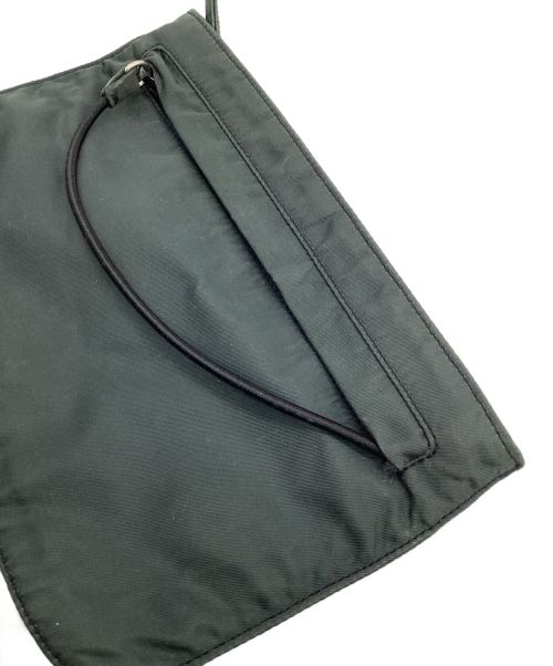 PRADA（プラダ）PRADA (プラダ) ナイロンポーチ グリーンの古着・服飾アイテム