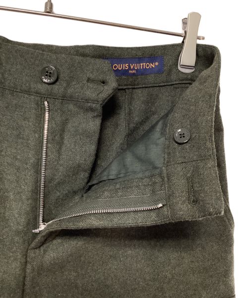 LOUIS VUITTON（ルイ ヴィトン）LOUIS VUITTON (ルイ ヴィトン) テクニカルカーゴパンツ グリーン サイズ:SIZE 46の古着・服飾アイテム