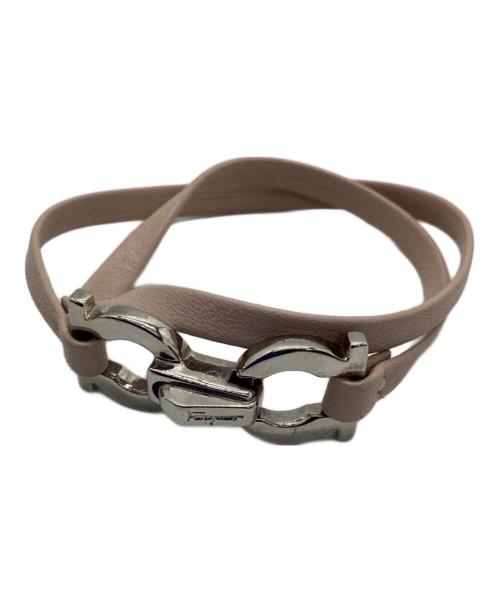 Salvatore Ferragamo（サルヴァトーレ フェラガモ）Salvatore Ferragamo (サルヴァトーレ フェラガモ) レザーベルトブレスレット ライトピンクの古着・服飾アイテム