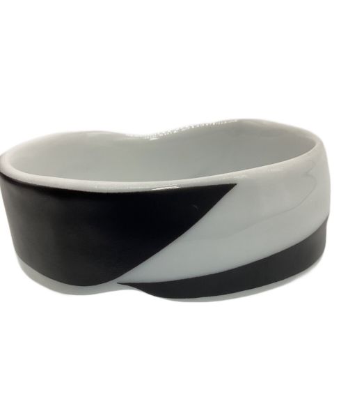 Rosenthal（ローゼンタール）Rosenthal (ローゼンタール) ブレスレット ホワイト×ブラックの古着・服飾アイテム