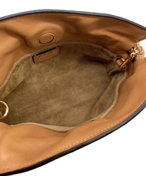LOEWE（ロエベ）LOEWE (ロエベ) FLAMENCO CLUTCH NANO ブラウンの古着・服飾アイテム