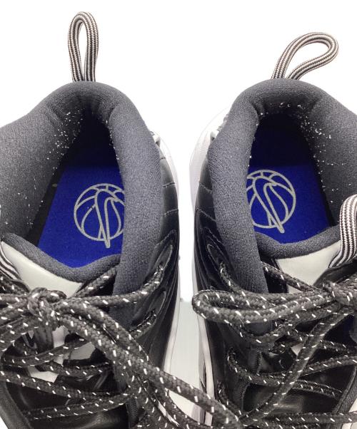 NIKE（ナイキ）NIKE (ナイキ) ミッドカットスニーカー AIR PENNY 2 ブラック×ホワイト サイズ:SIZE 29の古着・服飾アイテム