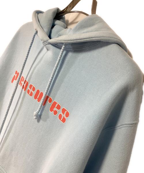 PLEASURES（プレジャーズ）PLEASURES (プレジャーズ) プルオーバーパーカー ブルー サイズ:MEDIUMの古着・服飾アイテム