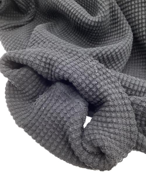 PERS PROJECTS（パースプロジェクト）PERS PROJECTS (パースプロジェクト) ワッフルカットソー ブラック サイズ:SIZE 03の古着・服飾アイテム