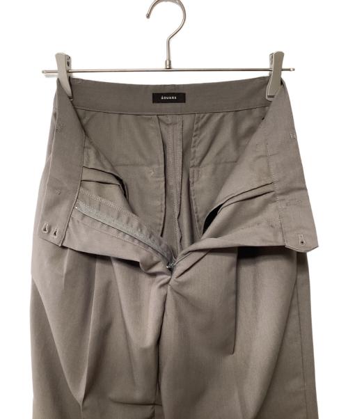 anuans（アニュアンス）anuans (アニュアンス) ストレートラップパンツ ベージュ サイズ:Mの古着・服飾アイテム