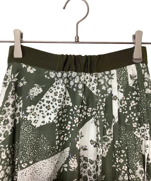 CODELLO（コッデロ）CODELLO (コッデロ) パッチワークプリントラップスカート グリーン サイズ:38の古着・服飾アイテム