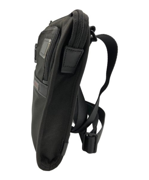 TUMI（トゥミ）TUMI (トゥミ) ポケット・バッグ・スモール ブラックの古着・服飾アイテム