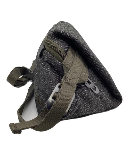 Cote&Ciel（コートエシエル）Cote&Ciel (コートエシエル) ショルダーバッグ グレーの古着・服飾アイテム