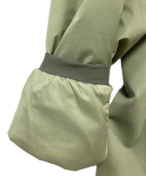 ARC'TERYX（アークテリクス）ARC'TERYX (アークテリクス) アトムフーディ M カーキ サイズ:L 未使用品の古着・服飾アイテム