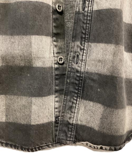 DIESEL（ディーゼル）DIESEL (ディーゼル) プリントデザインデニムジャケット ブラック サイズ:Sの古着・服飾アイテム