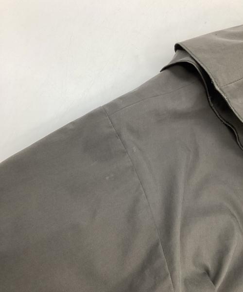 YORI（ヨリ）YORI (ヨリ) ダブルフリルカラーブラウス グレー サイズ:38の古着・服飾アイテム