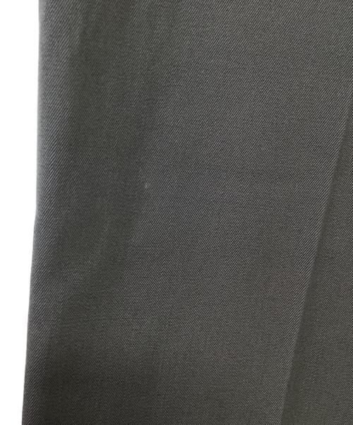 AURALEE（オーラリー）AURALEE (オーラリー) LIGHT WOOL MAX GABARDINE SLACKS グレー サイズ:4の古着・服飾アイテム