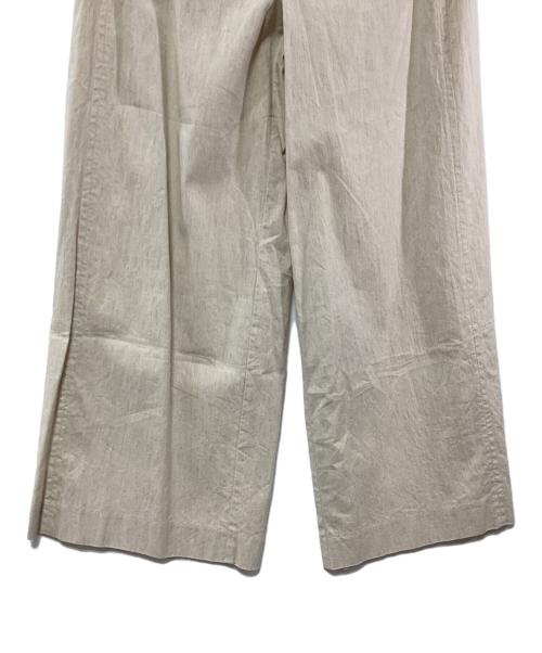 TOMORROW LAND（トゥモローランド）TOMORROW LAND (トゥモローランド) レーヨンリネンコットン フレアクロップドパンツ アイボリー サイズ:32の古着・服飾アイテム