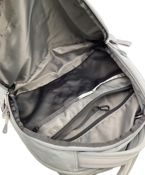 THE NORTH FACE（ザ ノース フェイス）THE NORTH FACE (ザ ノース フェイス) リュック グレーの古着・服飾アイテム