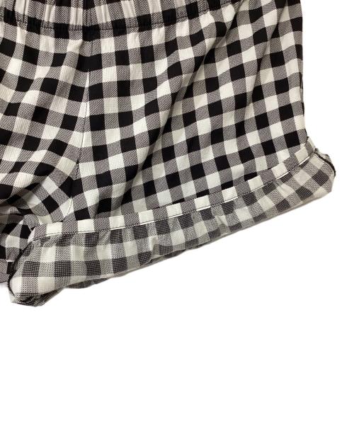 THE NORTH FACE（ザ ノース フェイス）THE NORTH FACE (ザ ノース フェイス) SWALLOWTAIL BALLOON SHORT ブラック×ホワイト サイズ:Mの古着・服飾アイテム