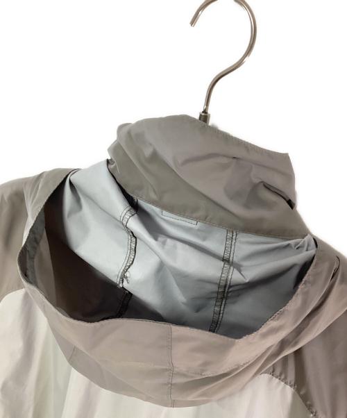 Columbia（コロンビア）Columbia (コロンビア) ウインドブレーカー ライトグレー サイズ:XLの古着・服飾アイテム