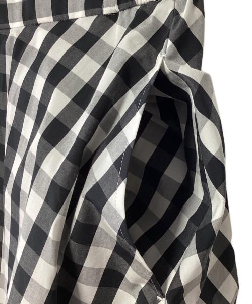 MORRIS&SONS（モリスアンドサンズ）MORRIS&SONS (モリスアンドサンズ) フレアスカート ホワイト×ブラックの古着・服飾アイテム