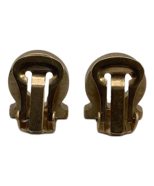 Ferragamo（フェラガモ）Ferragamo (フェラガモ) イヤリング ゴールドカラーの古着・服飾アイテム