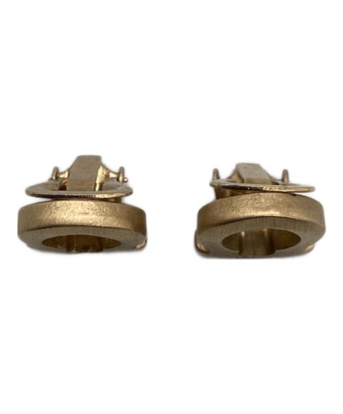 Ferragamo（フェラガモ）Ferragamo (フェラガモ) イヤリング ゴールドカラーの古着・服飾アイテム